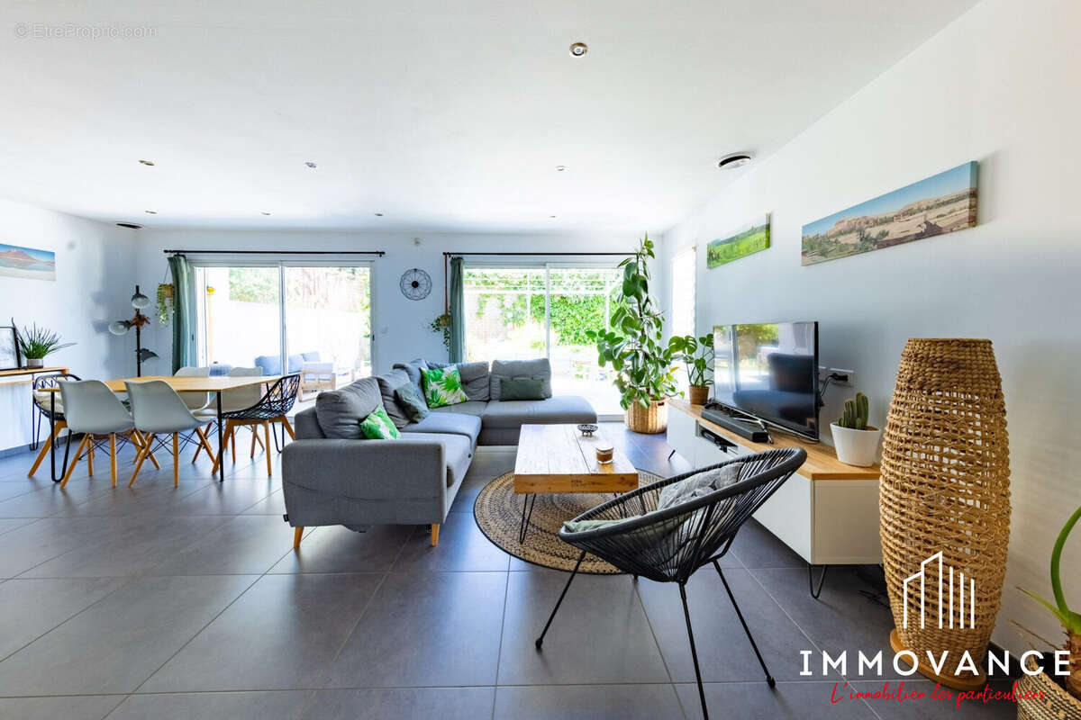 Maison à SAINT-AUNES