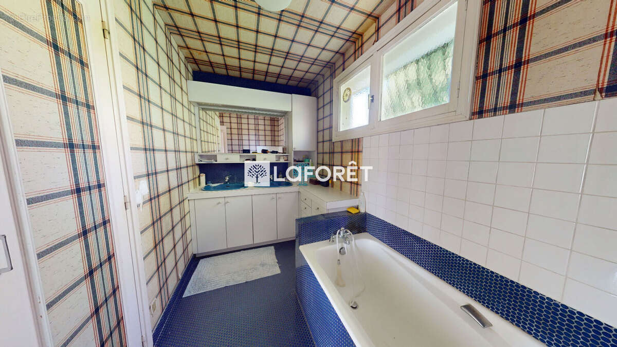 Maison à LILLEBONNE