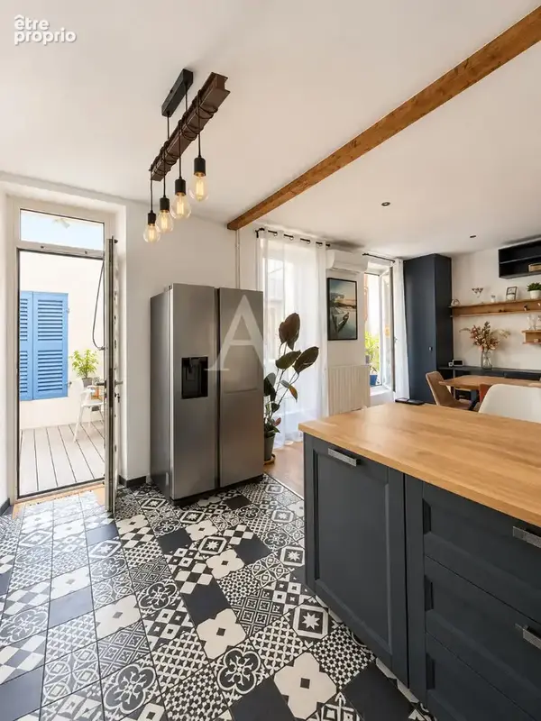 Maison de ville 138 m² / 4 chambres / Terrasse / Saint-Lambert - photo 7