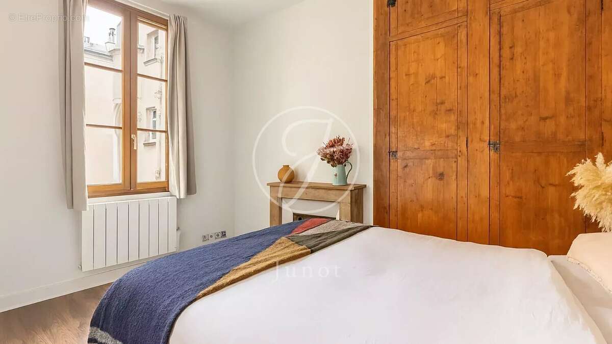 Appartement à PARIS-4E