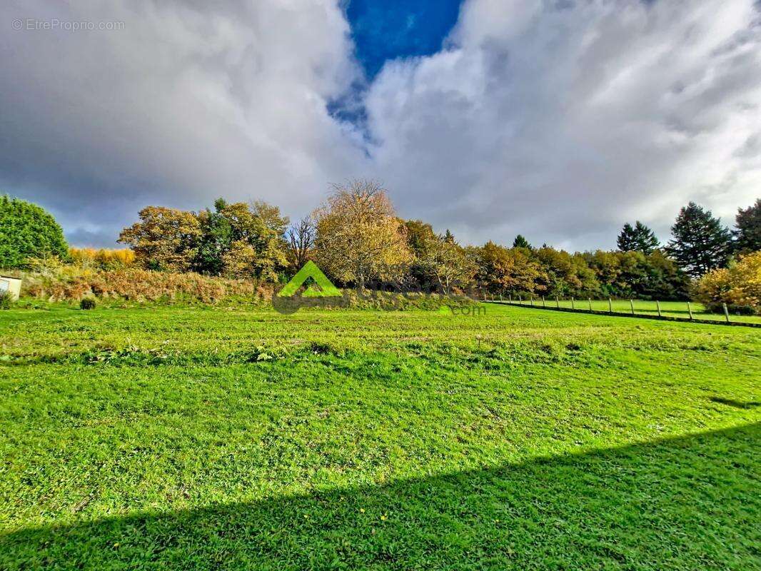 Maison à BOURGANEUF