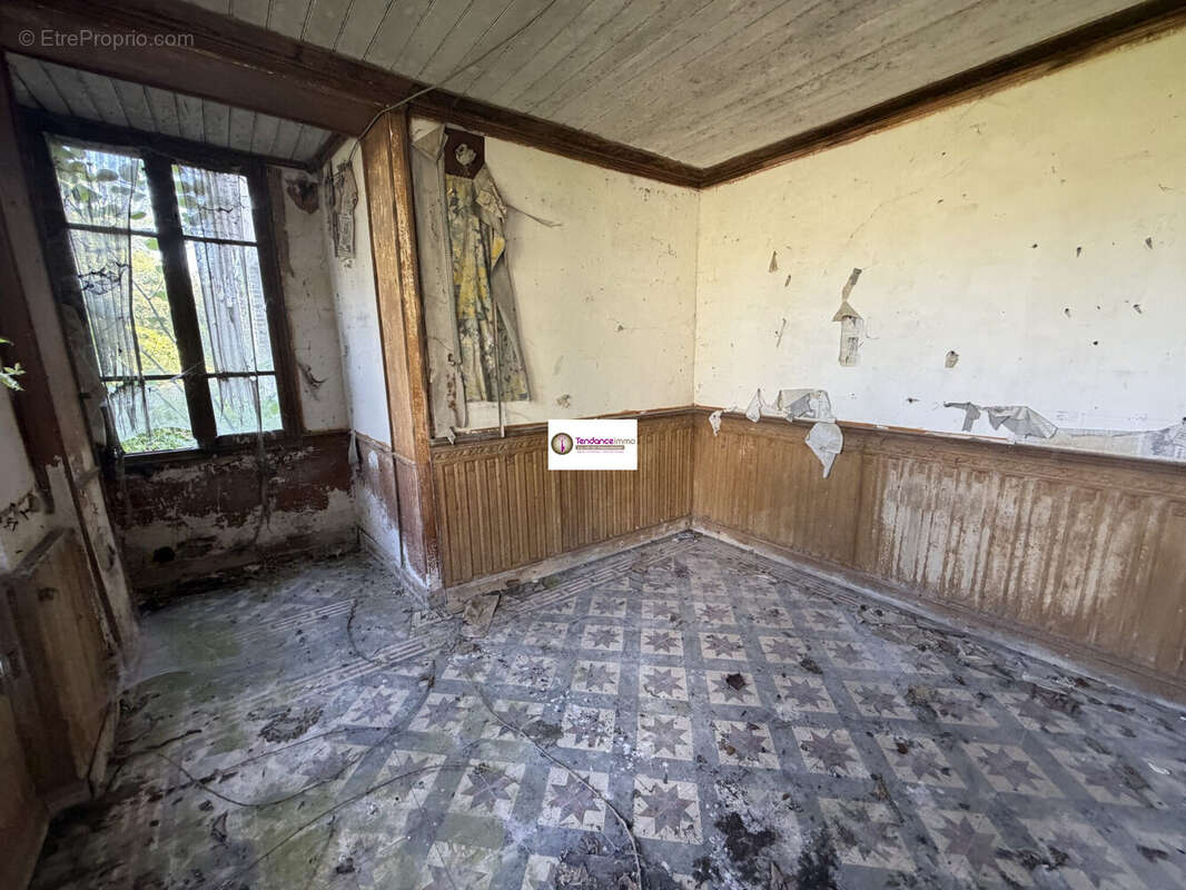 Appartement 931 m² à Courtomer  - photo 4