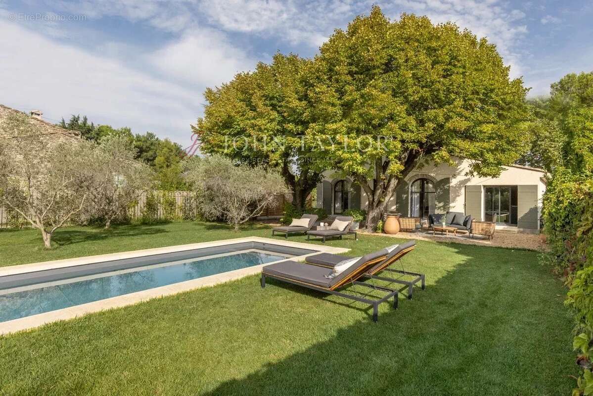 Maison à SAINT-REMY-DE-PROVENCE