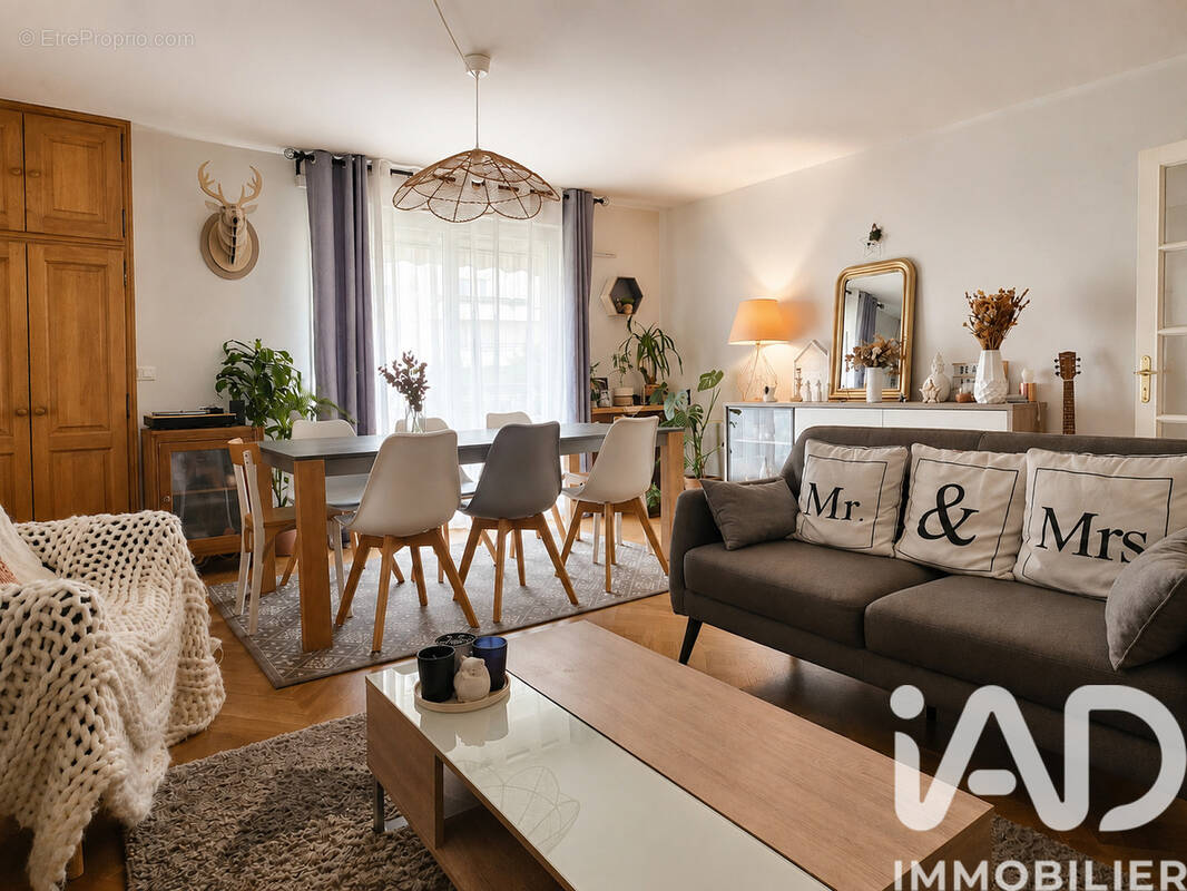 Photo 1 - Appartement à POISSY