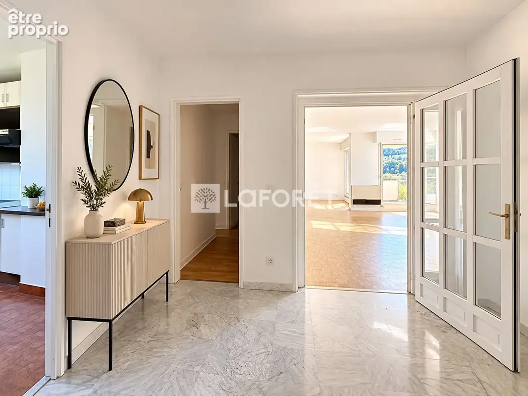 Lyon croix rousse- bords de saône  t4/ 117 m²  vue exceptionnelle - photo 3