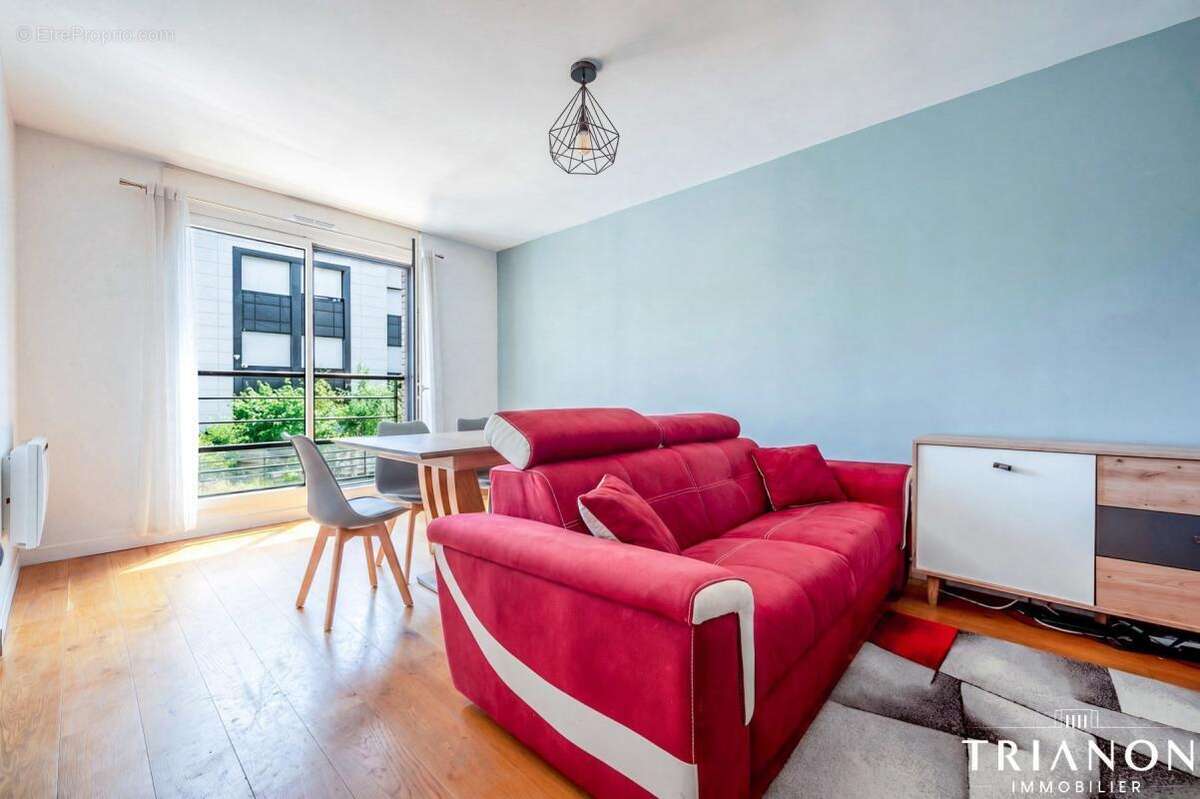 Appartement à SURESNES