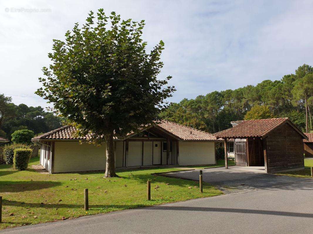 Maison à MOLIETS-ET-MAA
