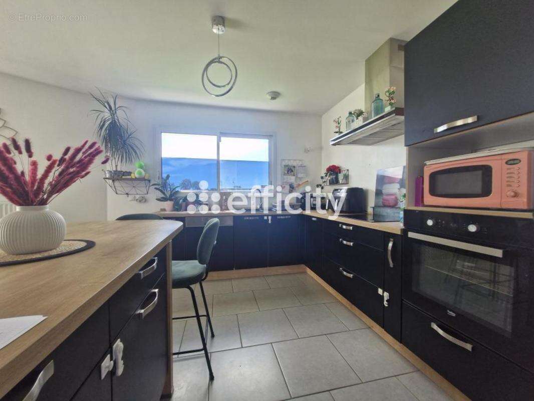 Maison 135 m² à Saint-Martin-En-Campagne  - photo 2