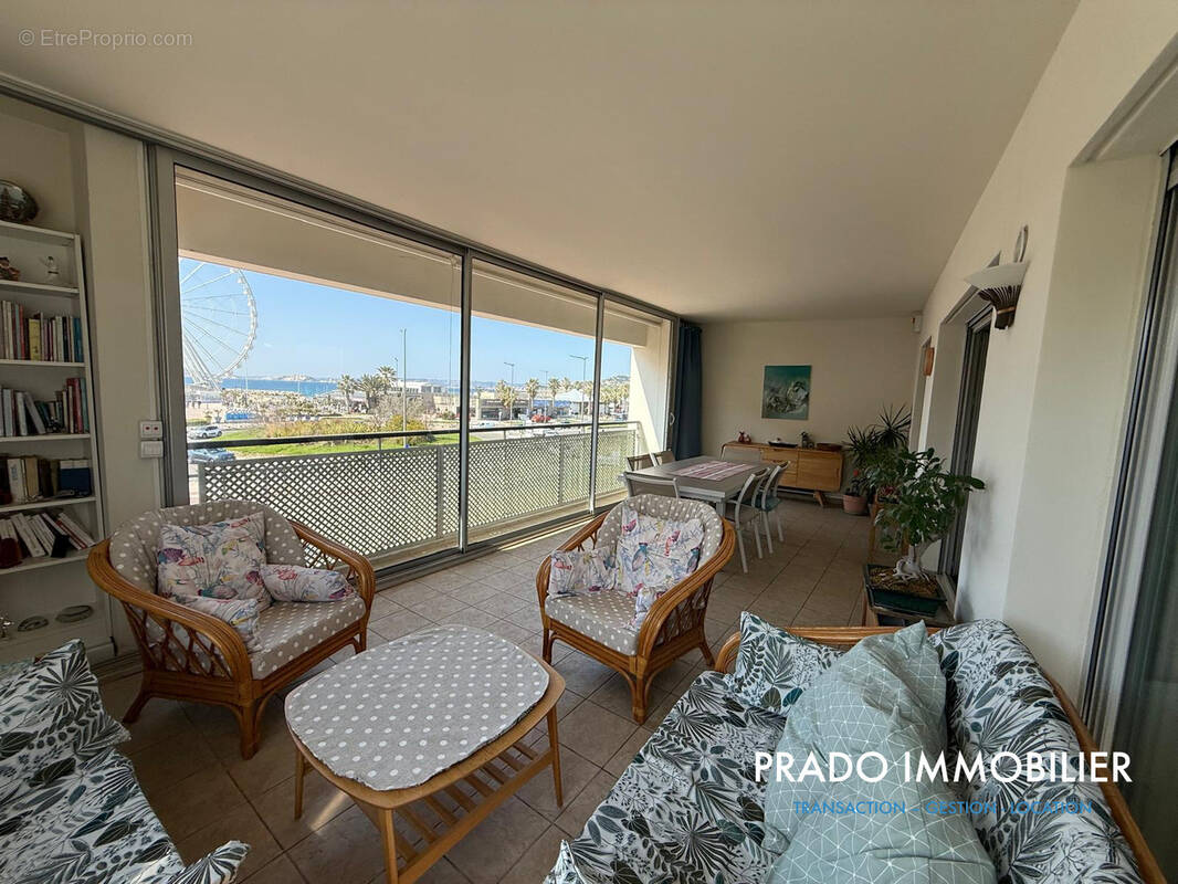 Appartement à MARSEILLE-8E