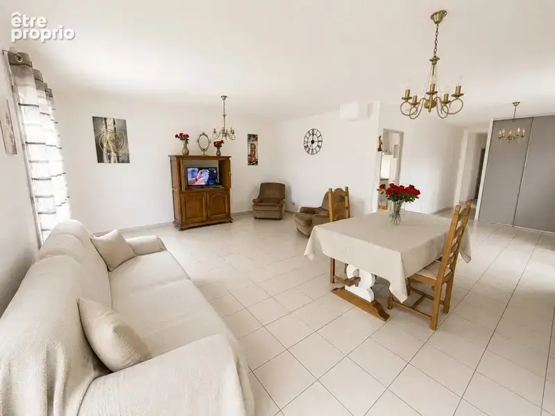 Maison de 4 pièces principales - photo 2