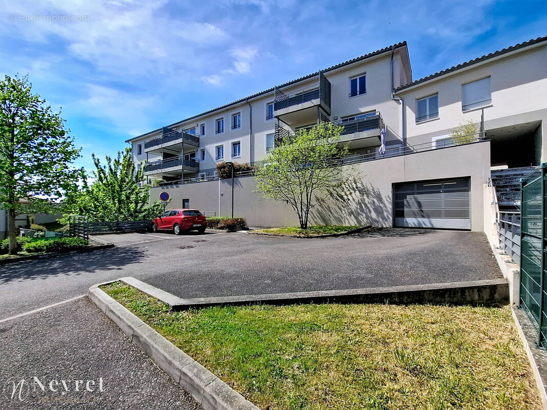 Appartement à MONTAGNY