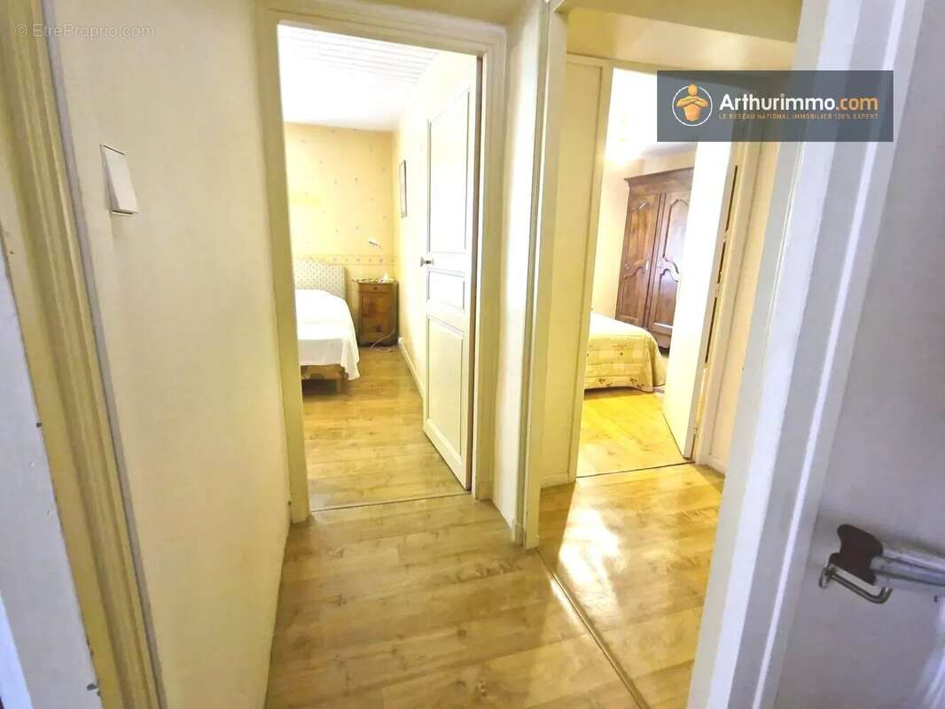 Maison à MONTFERRIER