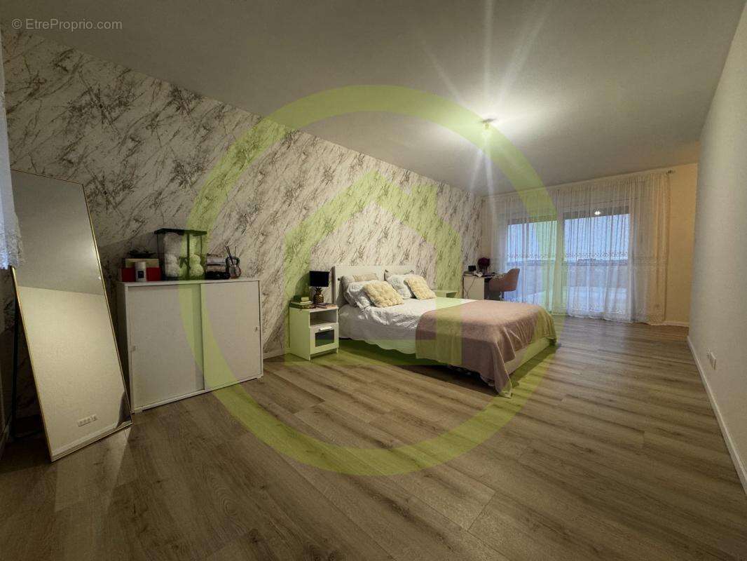 Maison à LEXY