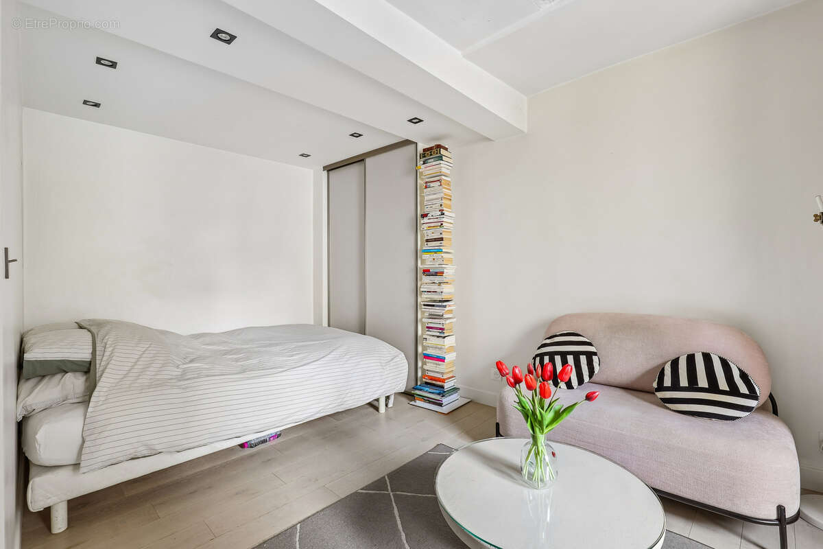 Appartement à PARIS-5E