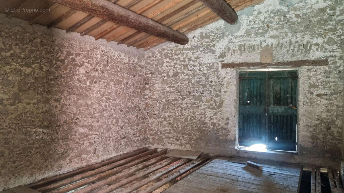 grange - Maison à CARCASSONNE