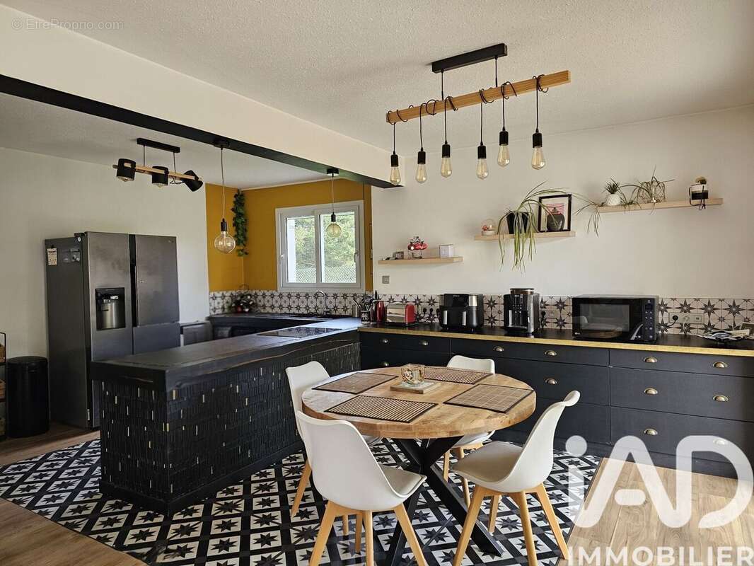 Photo 5 - Maison à MONTCEAU-LES-MINES