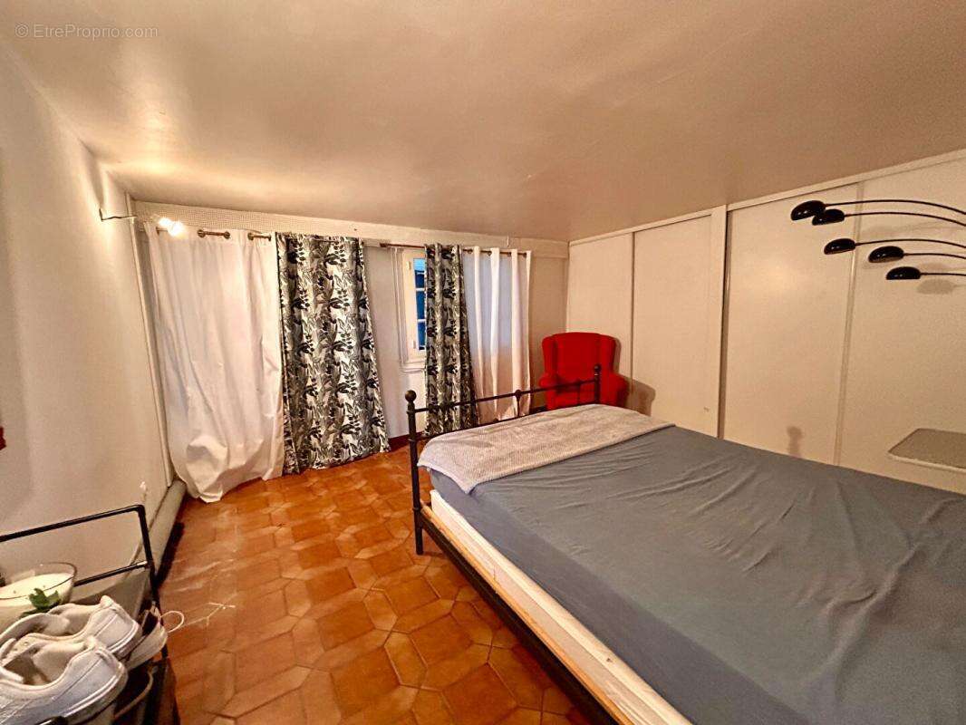 Maison à SAINT-ASTIER