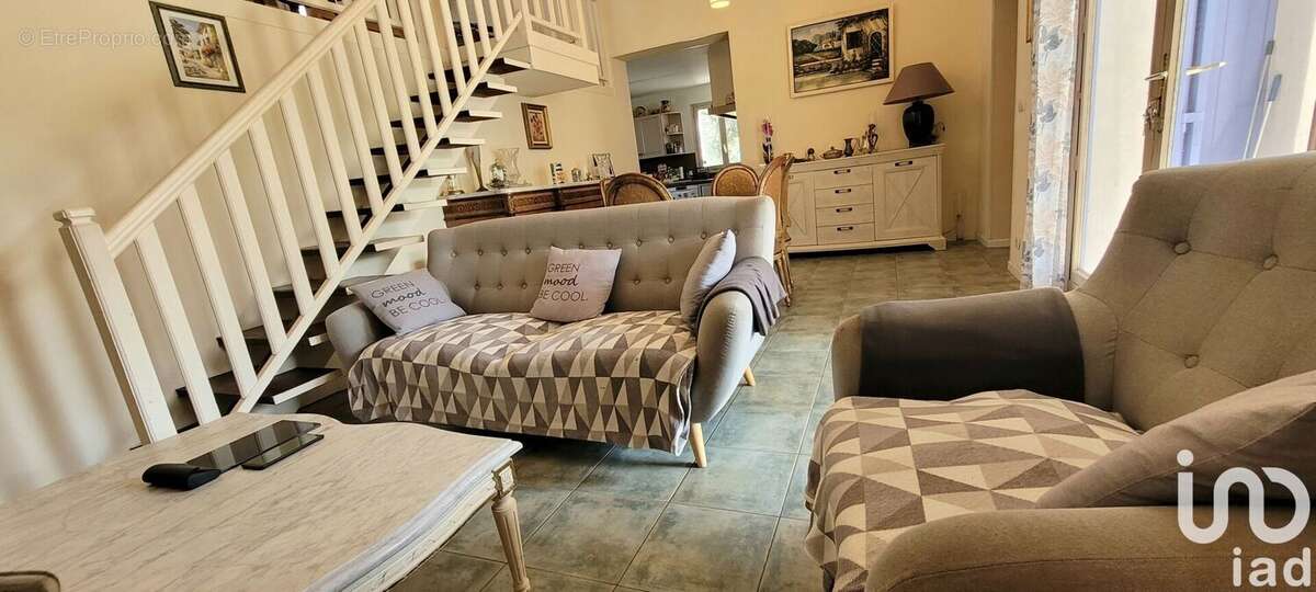 Photo 8 - Maison à L'ISLE-SUR-LA-SORGUE