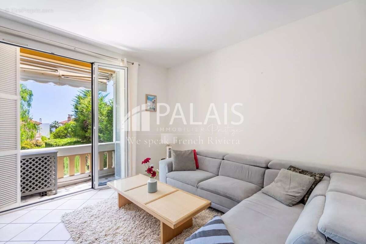 Appartement à BEAULIEU-SUR-MER