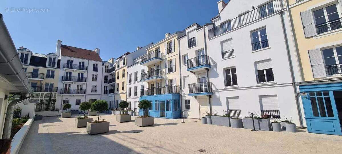 Appartement à SERRIS