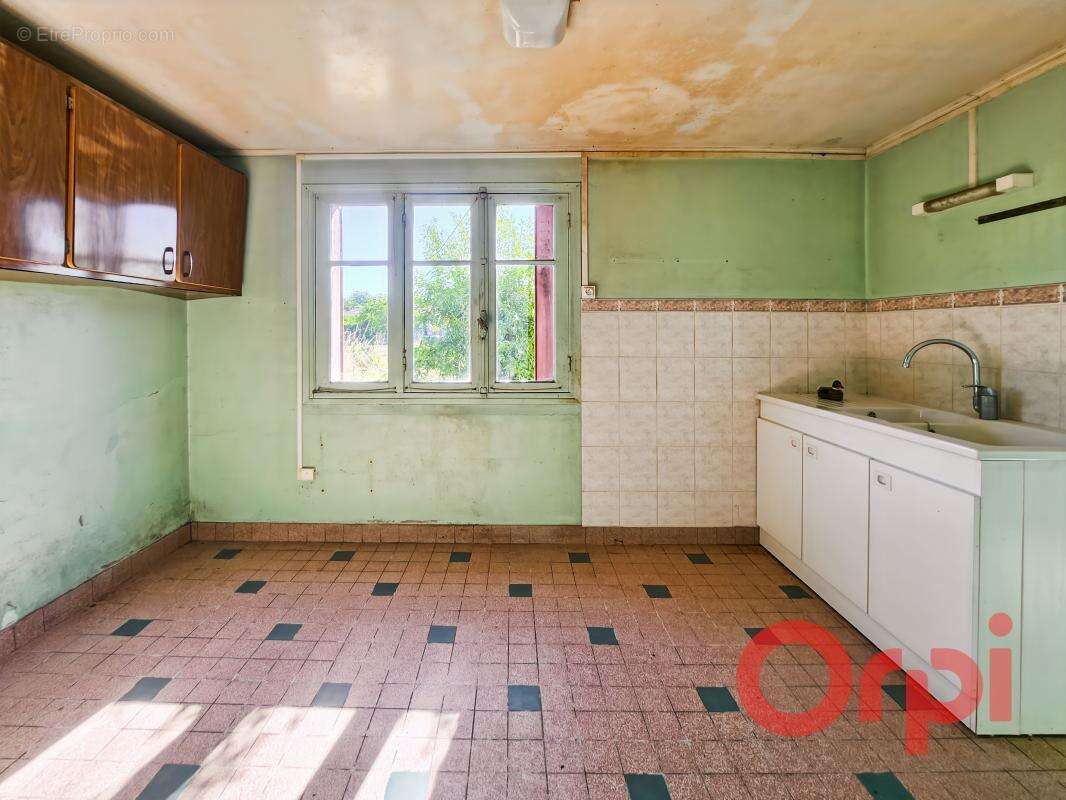 Maison à SAINT-GERMAIN-DES-BOIS