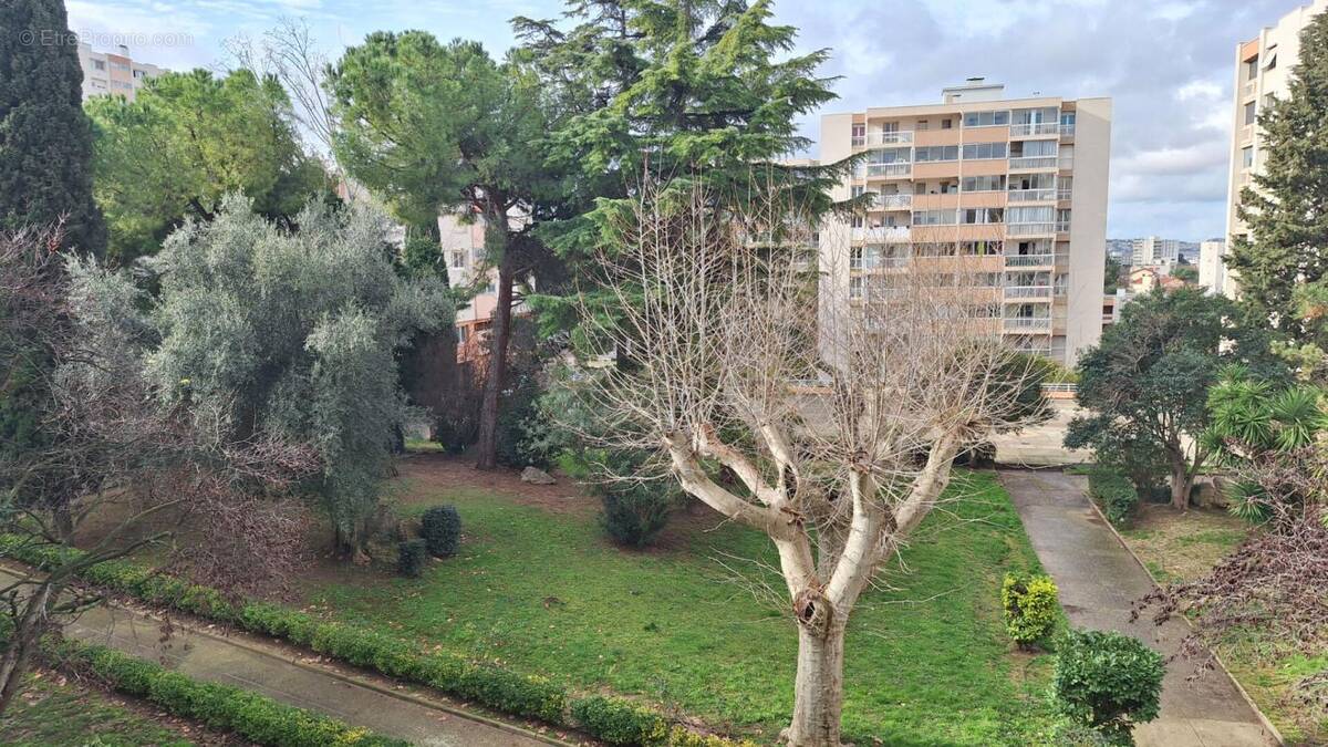 Appartement à MARSEILLE-11E