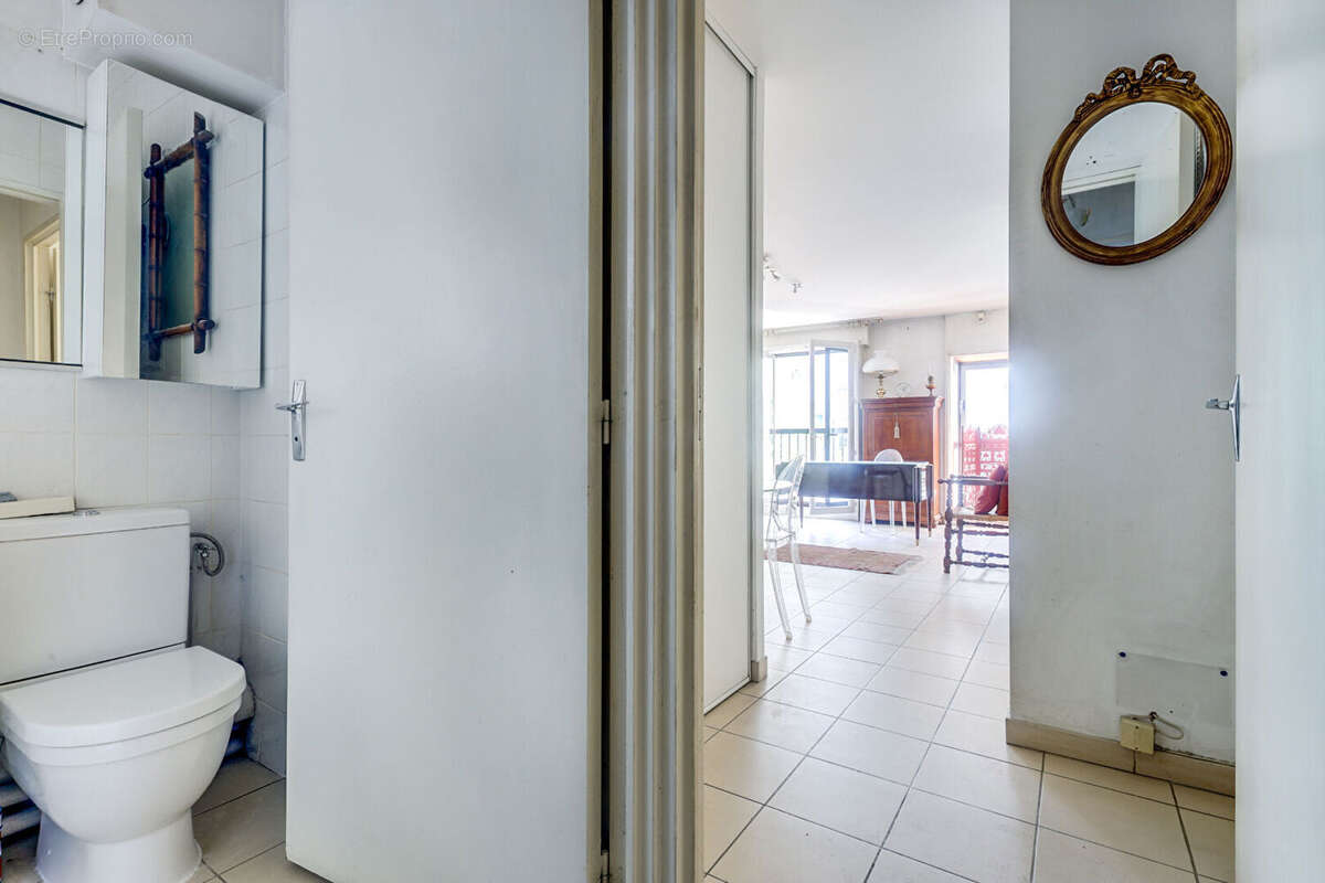 Appartement à PARIS-20E