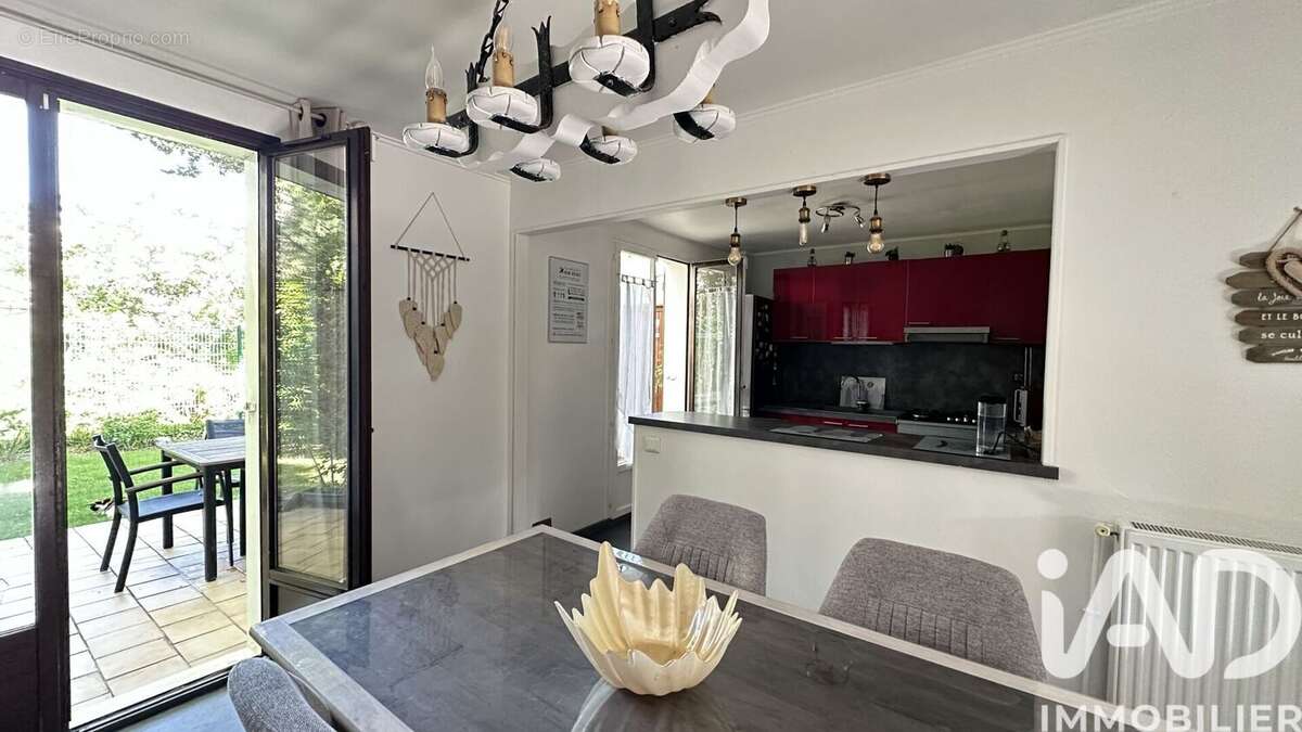 Photo 9 - Maison à SAINTE-GENEVIEVE-DES-BOIS