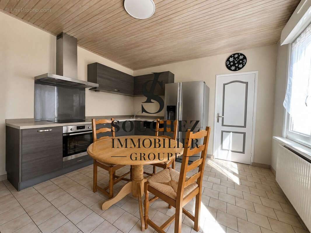 Maison 120 m² à Saint-Laurent-Blangy  - photo 6