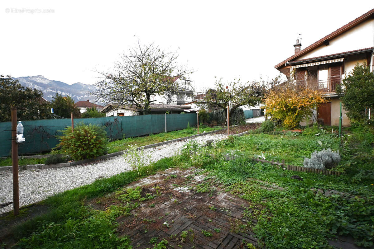 Maison à VILLARD-BONNOT