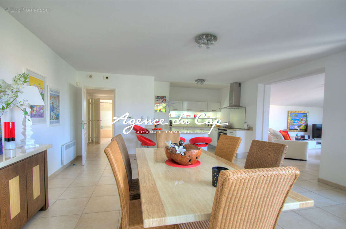 Appartement à SAINT-RAPHAEL