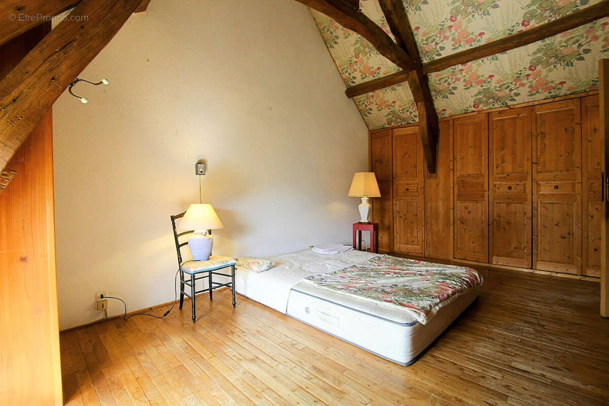 EPERNON 10 mn - Maison ancienne avec dépendance à vendre - photo 11