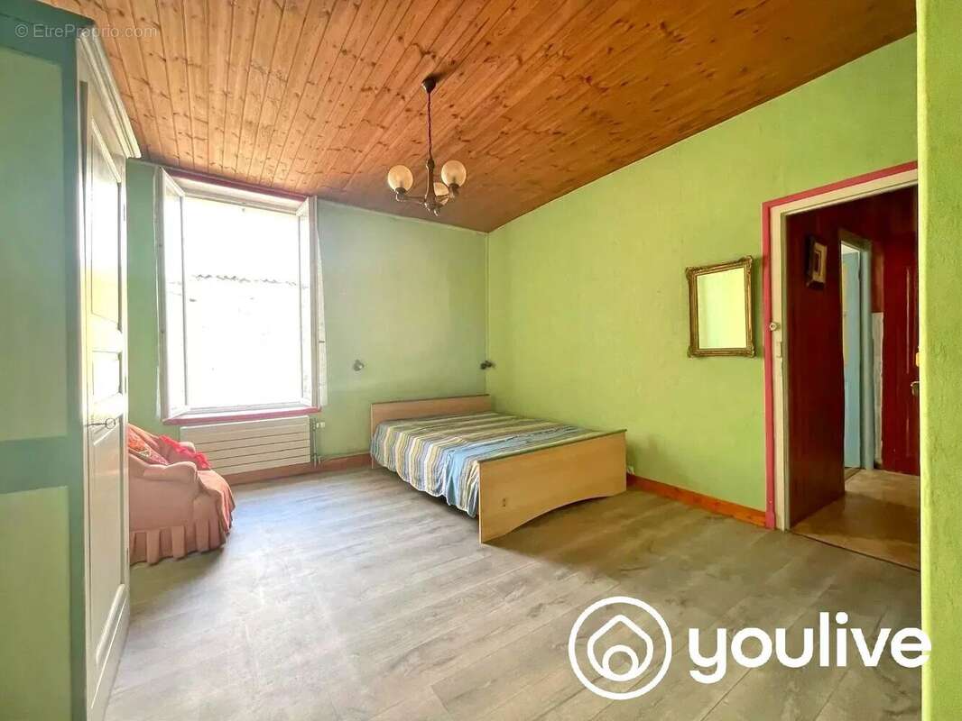 Maison de caractère en pierre – 103 m² – Hyper-centre de La Roche-sur-Yon - photo 8