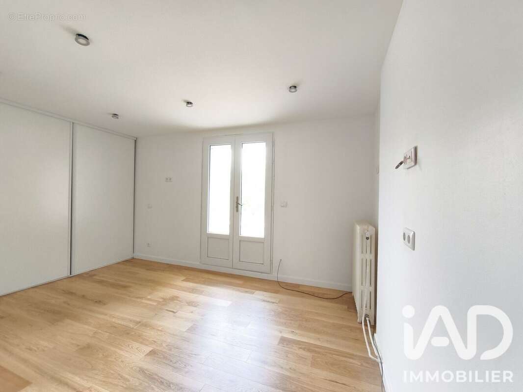 Maison 142 m² à Chelles  - photo 8