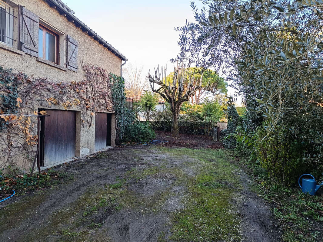 Maison à AUZEVILLE-TOLOSANE