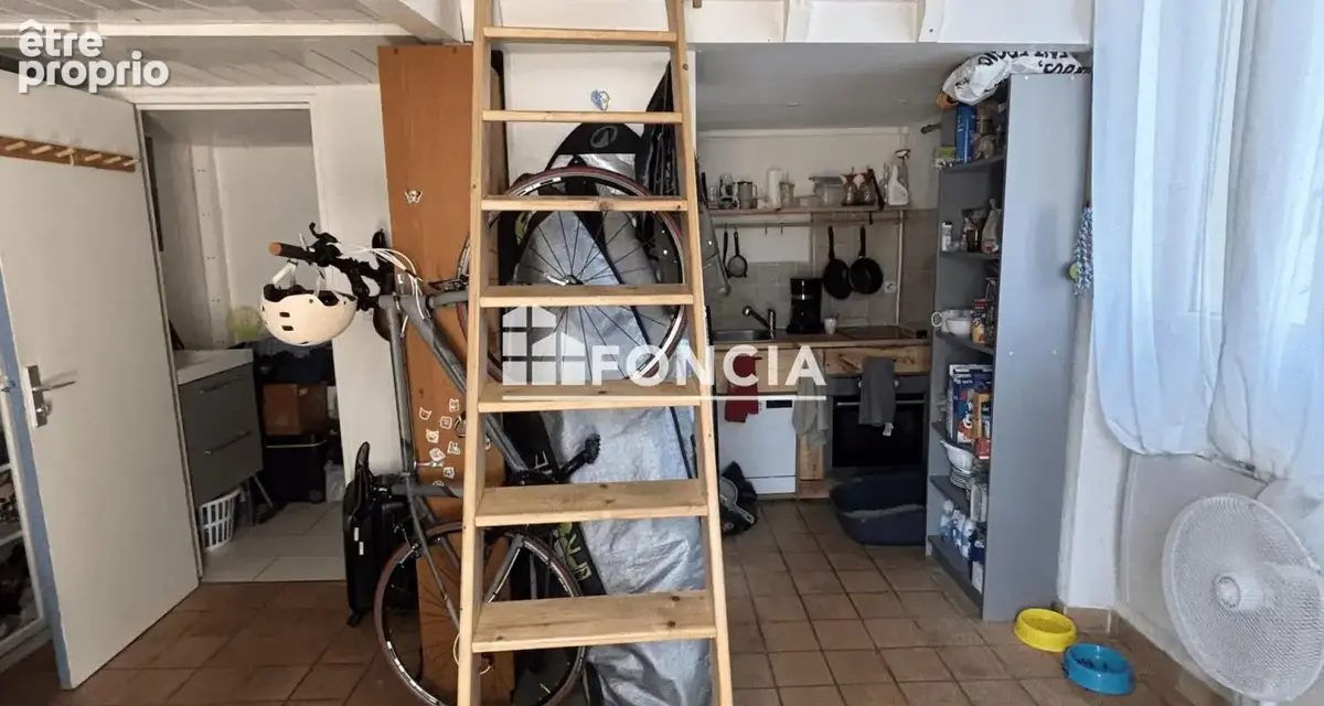 Hyères, Appartement F1 avec parking privatif dans résidence calme proche lycée - photo 9