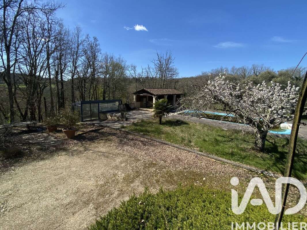 Photo 9 - Maison à CENAC-ET-SAINT-JULIEN