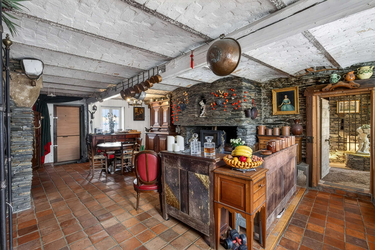 Maison à MONTMELIAN