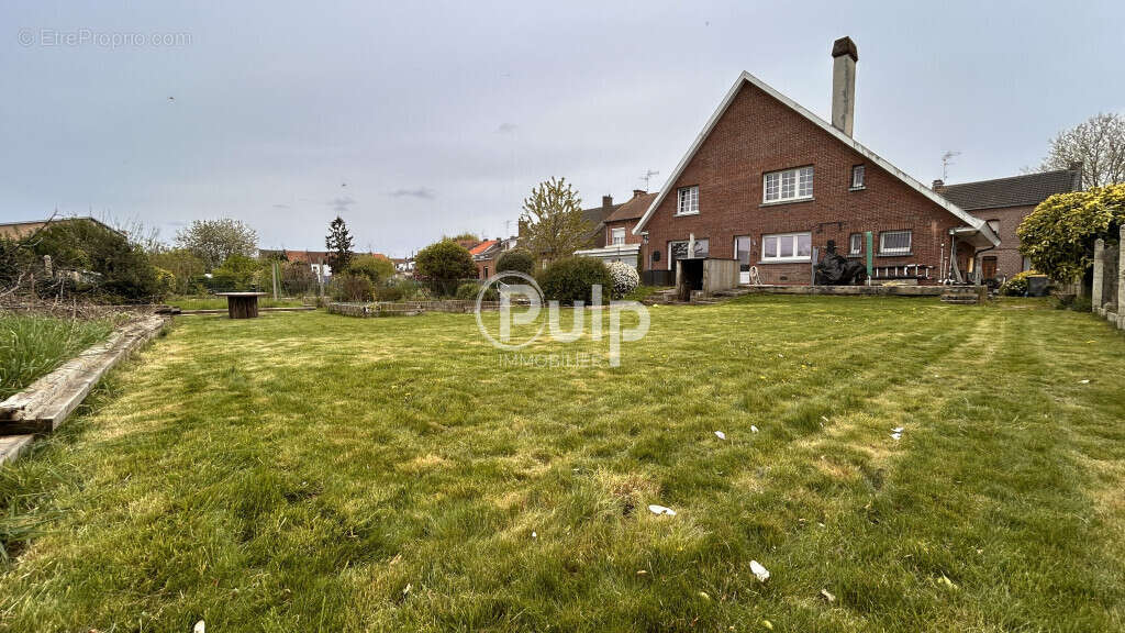 Maison à SIN-LE-NOBLE