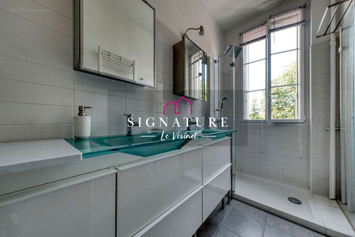 Appartement à LE VESINET