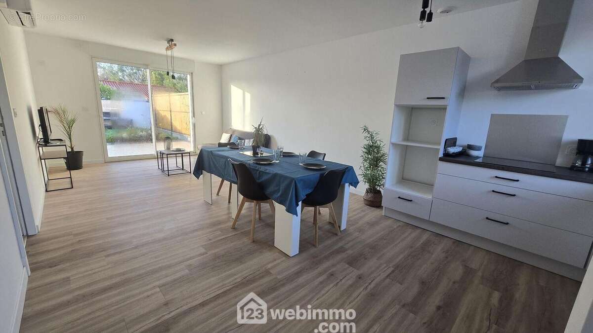 Bel espace séjour traversant - Maison à JARD-SUR-MER