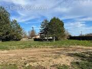 Terrain à CHERVES-RICHEMONT