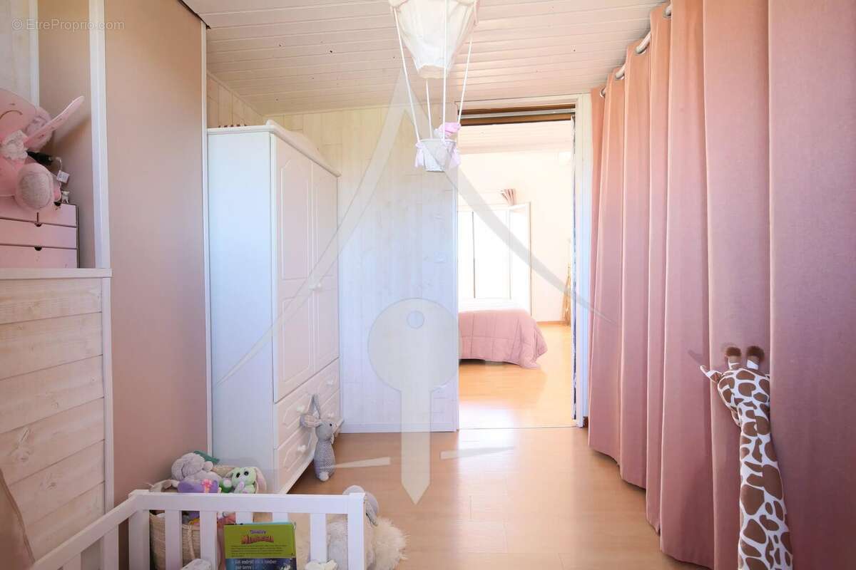 Maison à LAVERNOSE-LACASSE