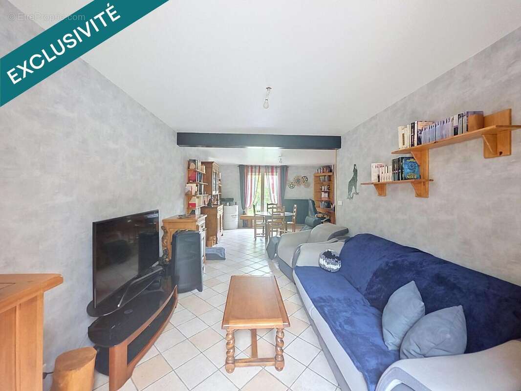 Photo 3 - Maison à HOMBLIERES