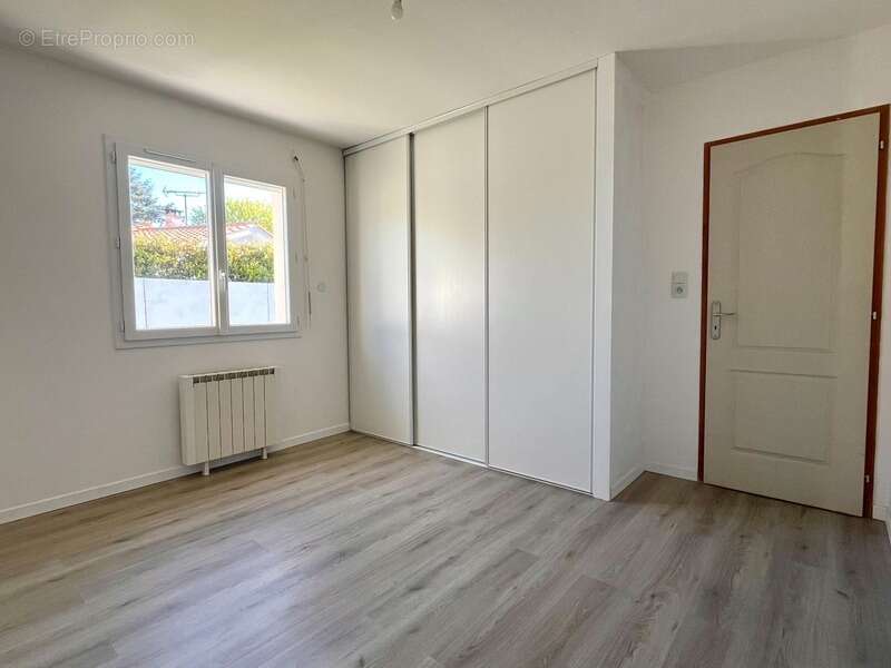 Maison à LE PIAN-MEDOC