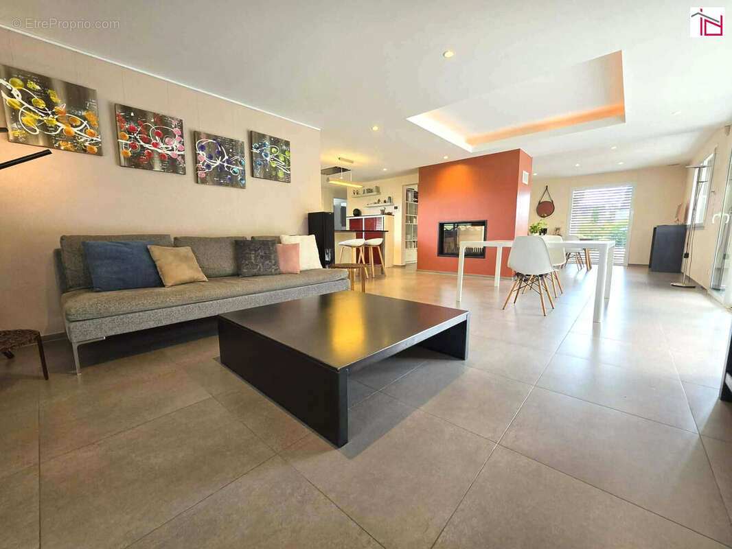 Maison 250 m² à Kembs  - photo 8