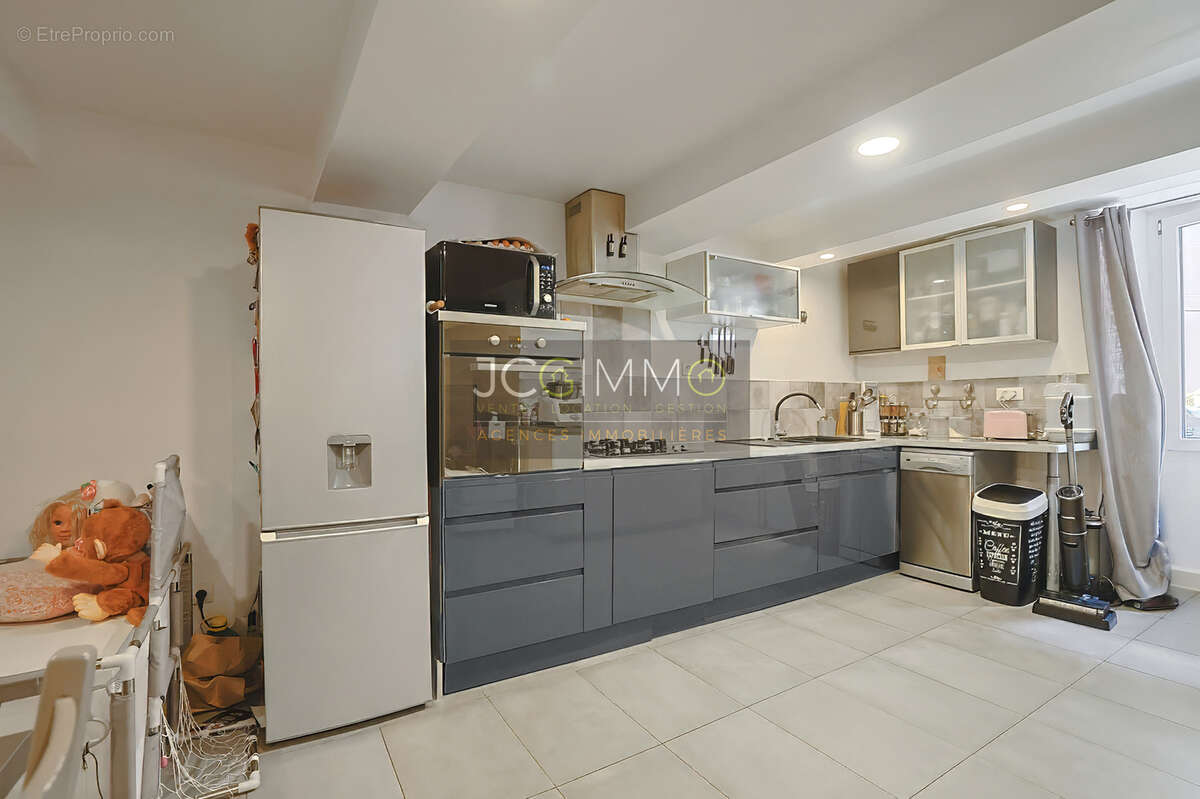 Maison de village T4 de 117m2 hab / AUCUNS TRAVAUX - photo 4