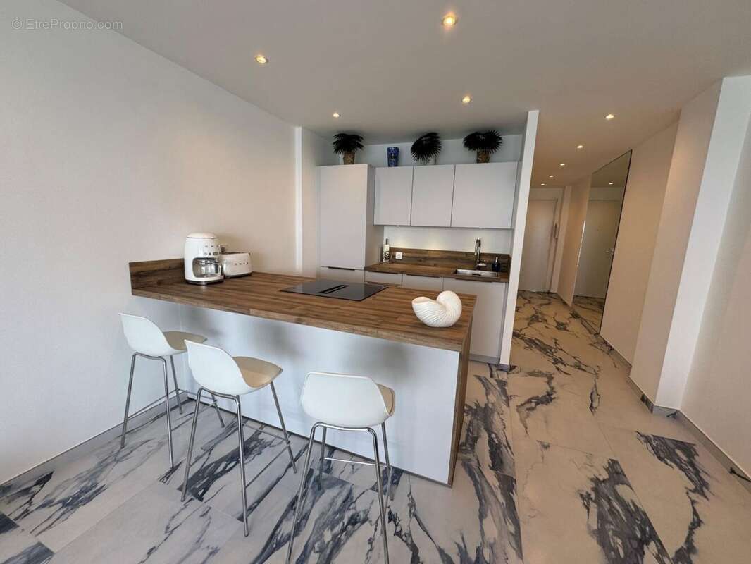 Appartement 37m² à JUAN LES PINS - photo 2