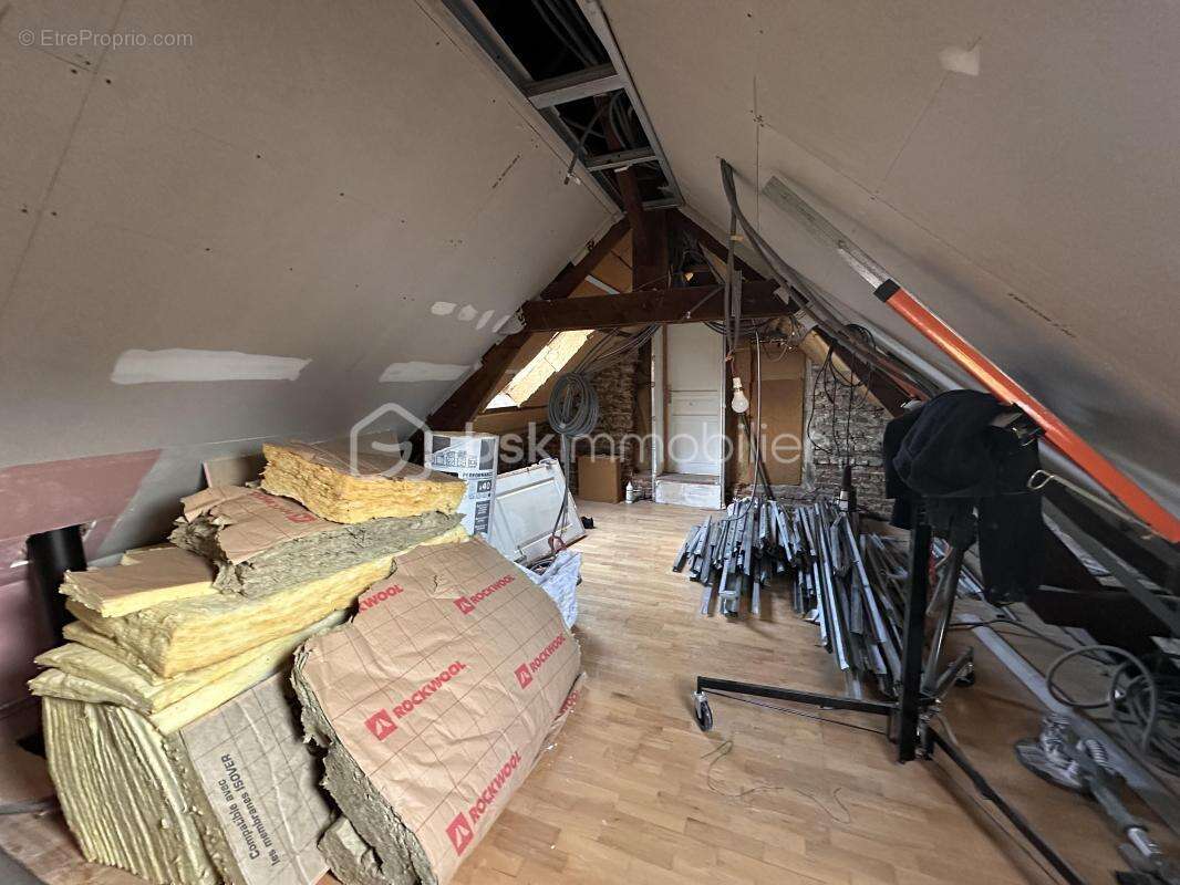 Maison à ECOURT-SAINT-QUENTIN