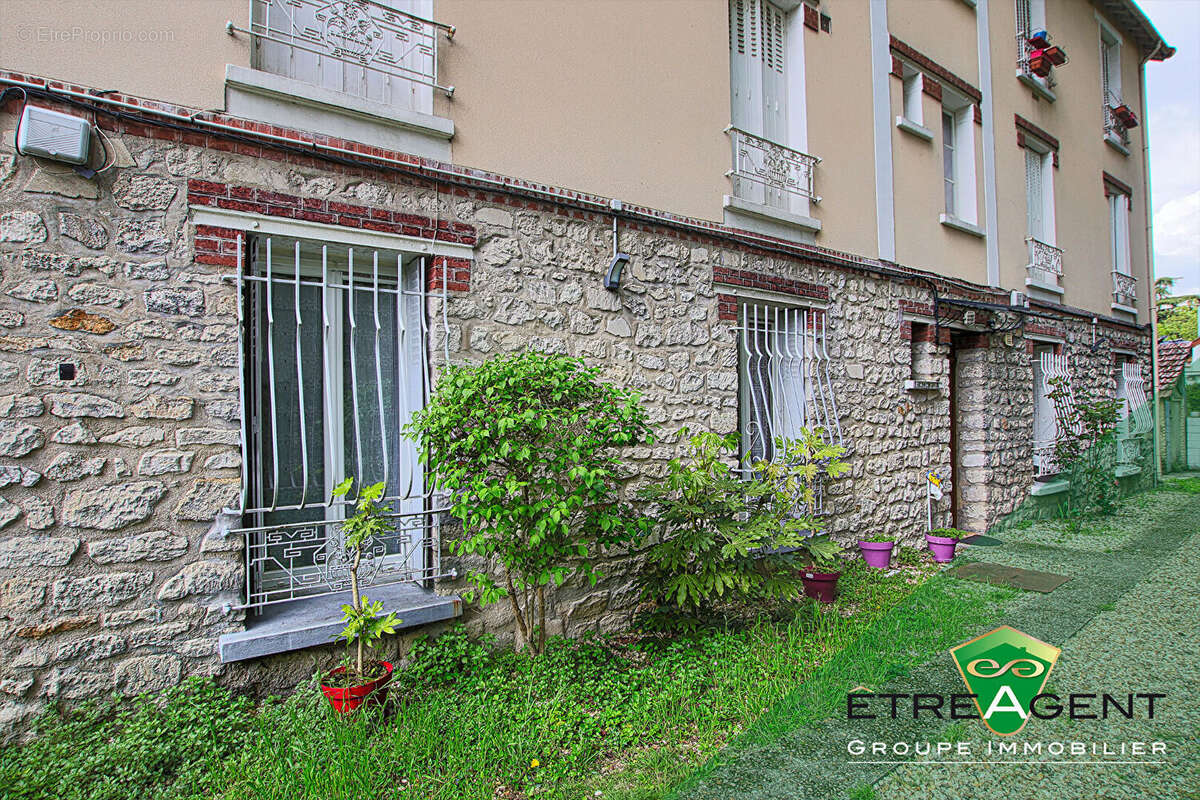 Appartement à SAINT-GRATIEN